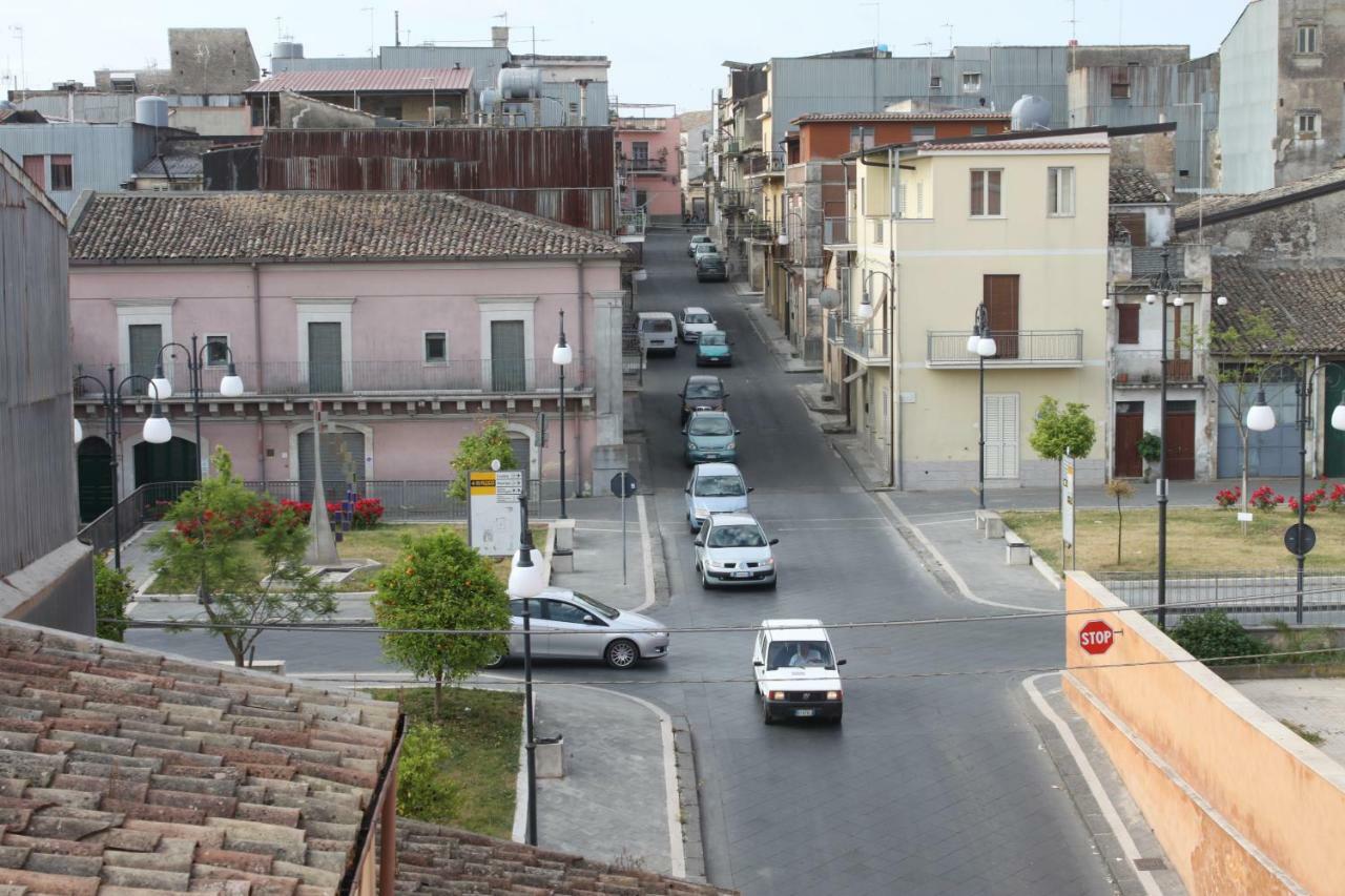 Casa Vacanze A Due Passi Grammichele Kültér fotó